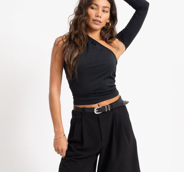 TILTIL Nisa One sleeve Black - Things I Like Things I Love