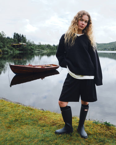 TILTIL Percy V-Neck Pullover Zwart - Things I Like Things I Love