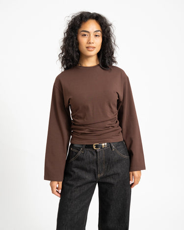 TILTIL Pleated Tammy Longsleeve Bruin - Things I Like Things I Love