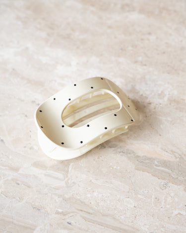 TILTIL Polkadot Honey Clip Offwhite - Things I Like Things I Love
