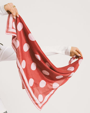 TILTIL Satin Scarf Dots Pink - Things I Like Things I Love