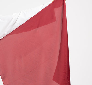 TILTIL Satin Scarf Tonal Red - Things I Like Things I Love