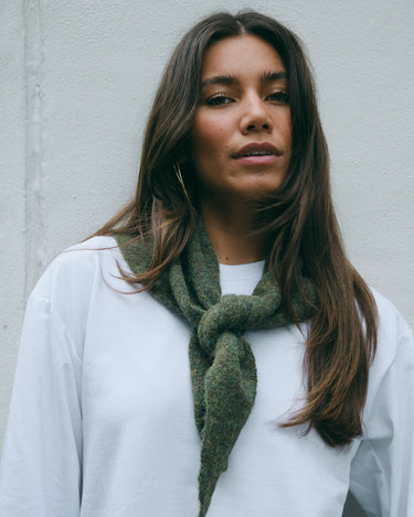 TILTIL Scarf Triangle Loulou Donkergroen - Things I Like Things I Love
