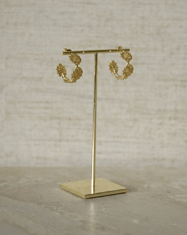 TILTIL Set of 2 Earrings Flowery Hoops Gold - Things I Like Things I Love