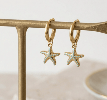 TILTIL Set Of 2 Earrings Gold Plated Hoop Seastar Gold - Things I Like Things I Love