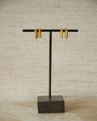 TILTIL SET OF 2 Earrings Small Hoop Chunky Gold - Things I Like Things I Love