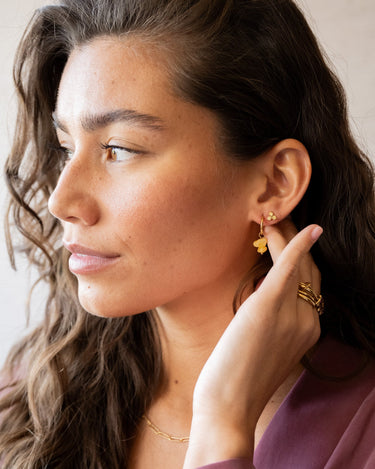 TILTIL set of 2 Earrings Stella Stones Butter Yellow Gold - Things I Like Things I Love
