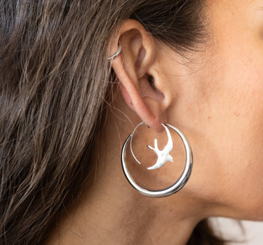 TILTIL Set of 2 Hoop Elegant Round Rhodium Silver - Things I Like Things I Love