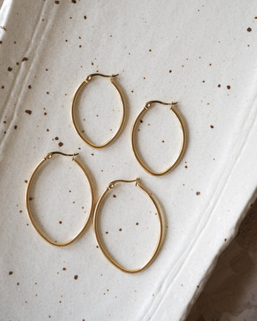TILTIL Set of 2 Oval Hoopy Goldplated - Things I Like Things I Love