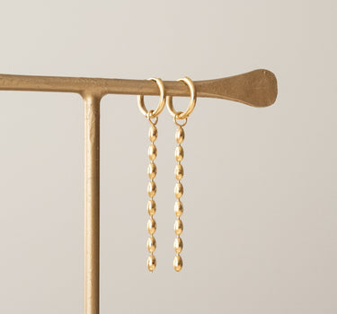 TILTIL Set van 2 Beaded Chain Drop Earrings Goud - Things I Like Things I Love
