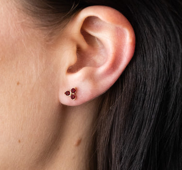 TILTIL Set van 2 Earrings Zircon Stud Goud Bordeaux - Things I Like Things I Love