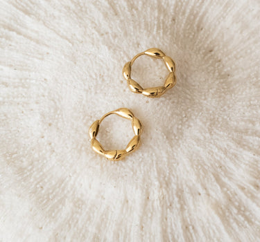 TILTIL Set van 2 Essential Hoop Earrings Goud - Things I Like Things I Love