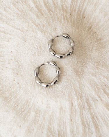 TILTIL Set van 2 Essential Hoop Earrings Zilver - Things I Like Things I Love