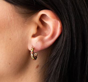 TILTIL Set van 2 Multi Stone Hoop Earrings Goud - Things I Like Things I Love