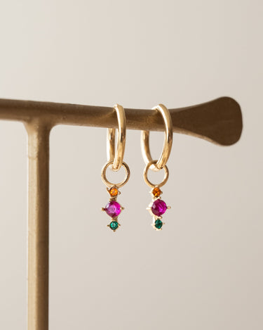 TILTIL Set van 2 Posy Zircon Earrings Multi Goud - Things I Like Things I Love
