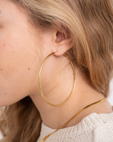 TILTIL Single Hoop Goldplated Big Hoopy - Things I Like Things I Love