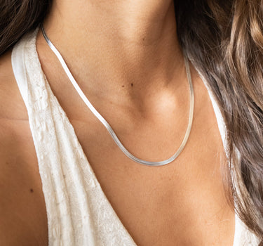 TILTIL Sisi Flat Snake Necklace - Things I Like Things I Love
