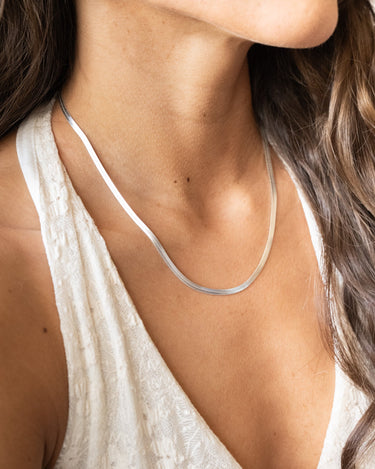 TILTIL Sisi Flat Snake Necklace - Things I Like Things I Love