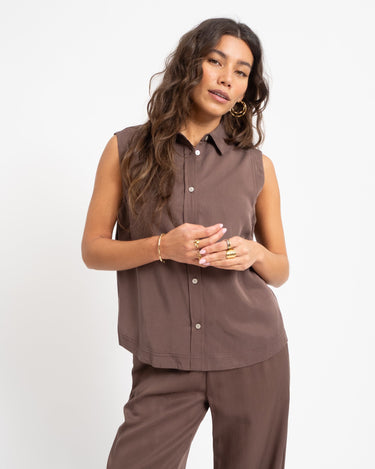 TILTIL Sleeveless Juna Tencel Blouse Brown - Things I Like Things I Love