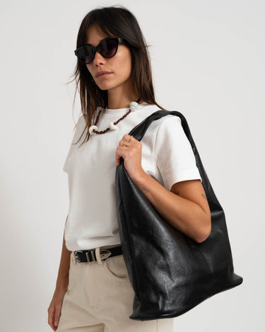 TILTIL Slouchy Bag Black - Things I Like Things I Love