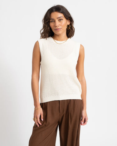 TILTIL Soesja Open Back Top Beige - Things I Like Things I Love