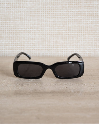 TILTIL Sunglasses Djaymie Black - Things I Like Things I Love