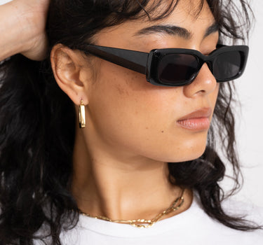 TILTIL Sunglasses Djaymie Black - Things I Like Things I Love