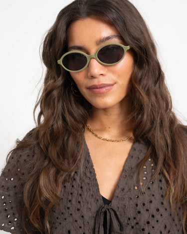 TILTIL Sunglasses Gigi Green - Things I Like Things I Love