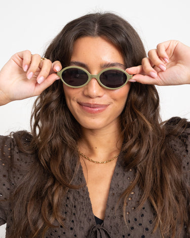 TILTIL Sunglasses Gigi Green - Things I Like Things I Love
