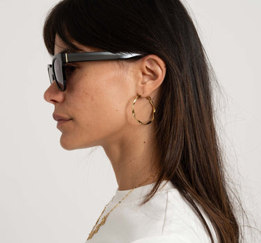 TILTIL Sunglasses Laura Black - Things I Like Things I Love