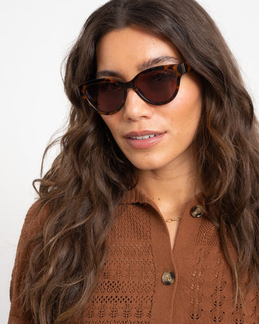 TILTIL Sunglasses Laura Brown - Things I Like Things I Love