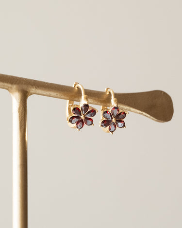 TILTIL Zircon Flower Hoop Gold Bordeaux - Things I Like Things I Love