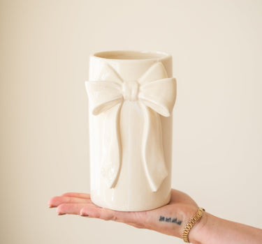 Vase Bow Ivory Stoneware - Small - Things I Like Things I Love