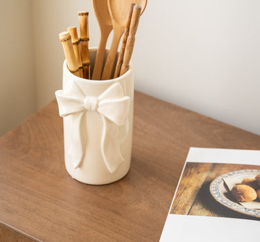 Vase Bow Ivory Stoneware - Small - Things I Like Things I Love