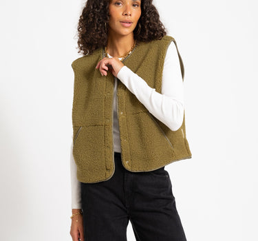 Vera Teddy Vest Nutria - Things I Like Things I Love