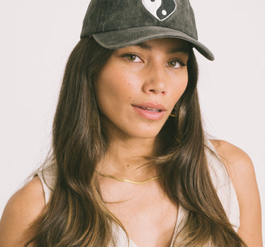 Washed Cap Black Ying Yang - Things I Like Things I Love
