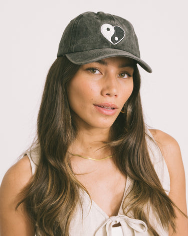 Washed Cap Black Ying Yang - Things I Like Things I Love
