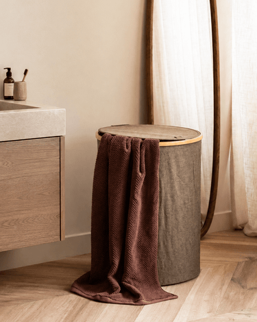 Wasmand Noto Bruin - Things I Like Things I Love