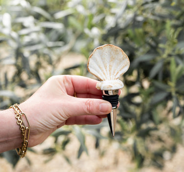 Wine Bottle Stopper Shell - Things I Like Things I Love