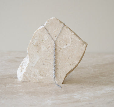 Zircon Tennis Hand Chain Zilver - Things I Like Things I Love
