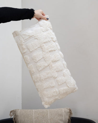 Cushion Sarmi Cream - Things I Like Things I Love