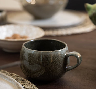 Mug Curvo Forest Green - Things I Like Things I Love