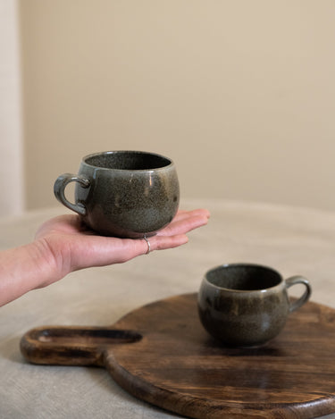 Mug Curvo Forest Green - Things I Like Things I Love