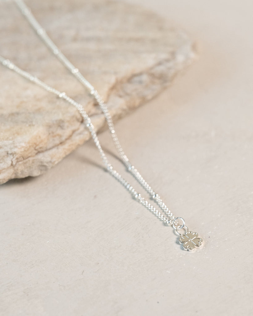 Necklace Lucky Clover Silver - Things I Like Things I Love